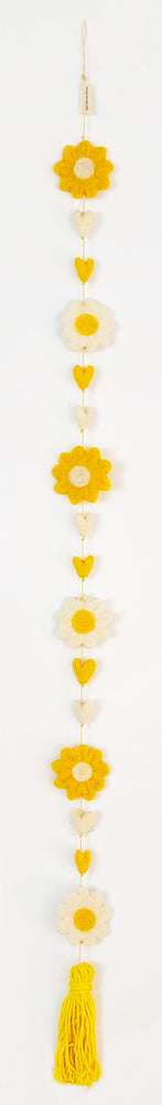 Daisy Heart String